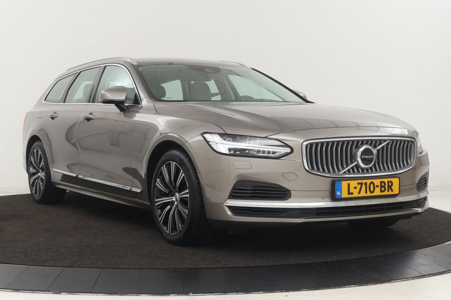 Volvo V90 2.0 T6 AWD Recharge Business Pro | Trekhaak | Leder | Stoel & stuurverwarming | Harman/Kardon | Adaptive cruise | Camera | Carplay | Keyless | Navigatie