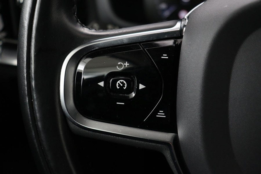 Volvo V60 2.0 T6 Recharge AWD Business Pro | Panoramadak | Head-Up | Leder | 360 camera | Stoel & stuurverwarming | Harman/Kardon | Keyless | Full LED | Carplay | Navigatie
