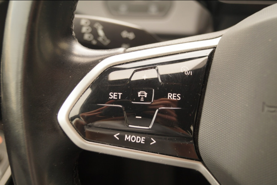 Volkswagen ID.3 First Edition 58kWh -NAVI-ECC-PDC-