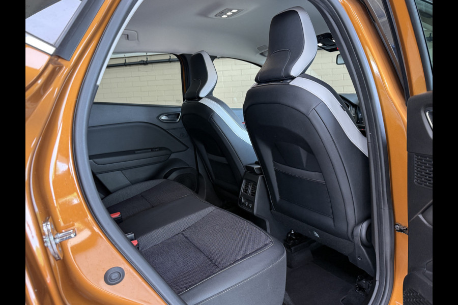 Renault Captur 1.0 TCe 100 Intens | Navi | CarPlay | Camera | PDC V+A | 17" | 100% Dealer onderhouden!