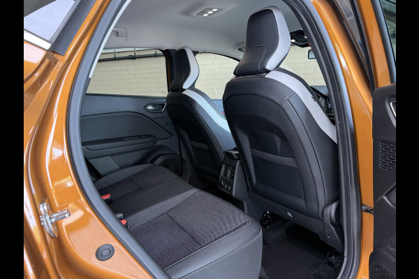 Renault Captur 1.0 TCe 100 Intens | Navi | CarPlay | Camera | PDC V+A | 17" | 100% Dealer onderhouden!