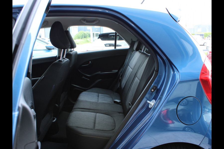 Kia Picanto 1.0 CVVT Summer Edition NL-AUTO | AIRCO | ELEKTR RAMEN | ! 2DE PINKSTERDAG GEOPEND VAN 10:00 UUR T/M 17:00 UUR