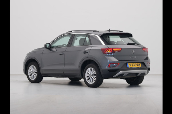 Volkswagen T-Roc 1.5 TSI 150pk DSG Life Navigatie Clima Pdc Acc