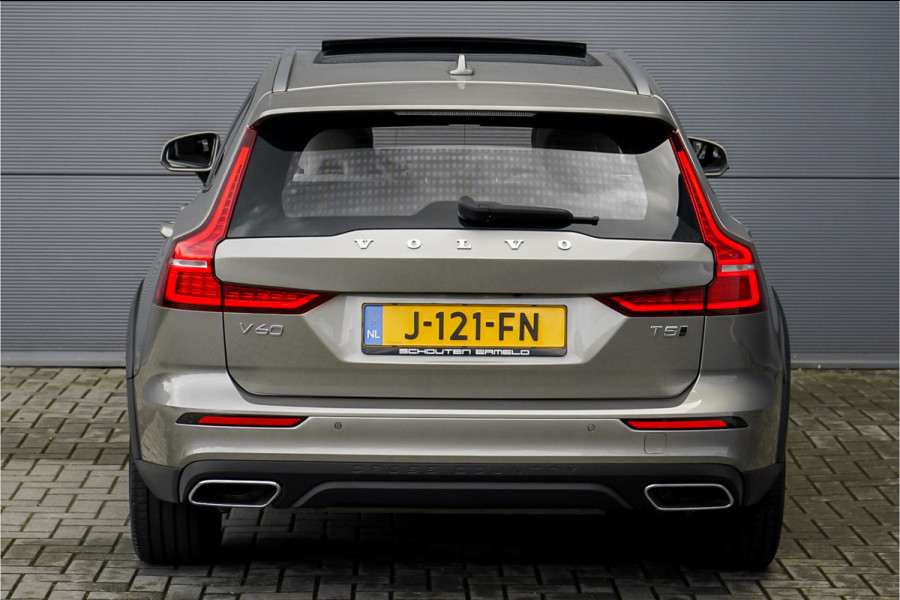 Volvo V60 Cross Country 2.0 T5 AWD Pro Pano 360° Camera Standkachel Trekhaak