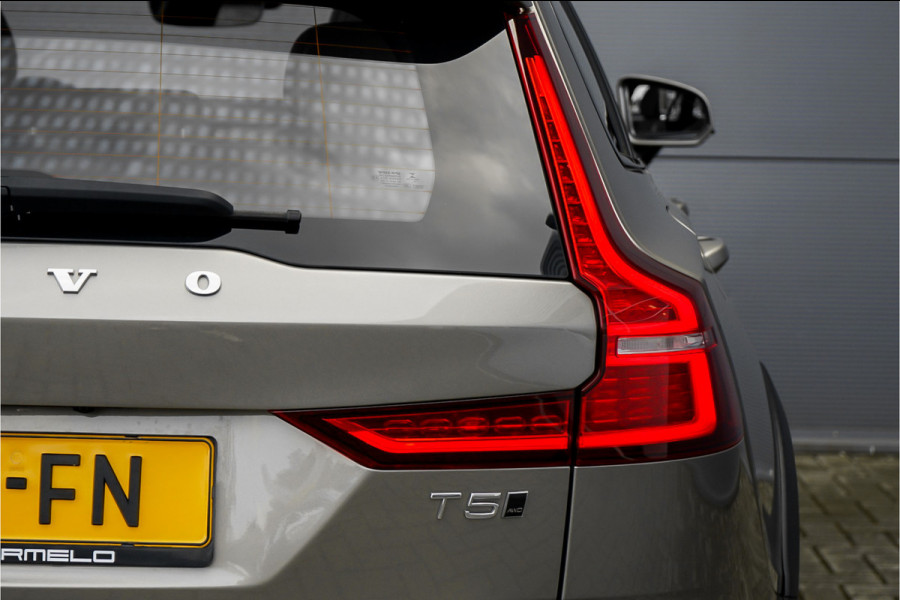 Volvo V60 Cross Country 2.0 T5 AWD Pro Pano 360° Camera Standkachel Trekhaak