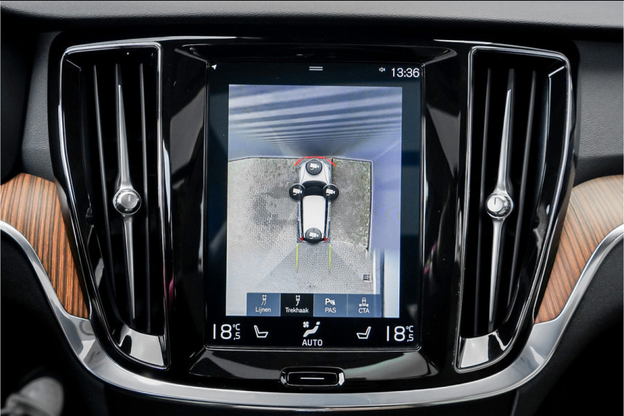 Volvo V60 Cross Country 2.0 T5 AWD Pro Pano 360° Camera Standkachel Trekhaak