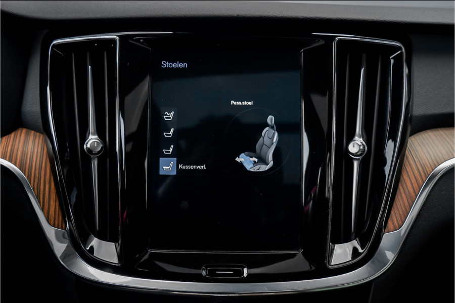 Volvo V60 Cross Country 2.0 T5 AWD Pro Pano 360° Camera Standkachel Trekhaak