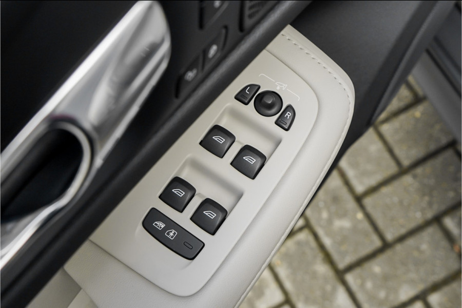 Volvo V60 Cross Country 2.0 T5 AWD Pro Pano 360° Camera Standkachel Trekhaak
