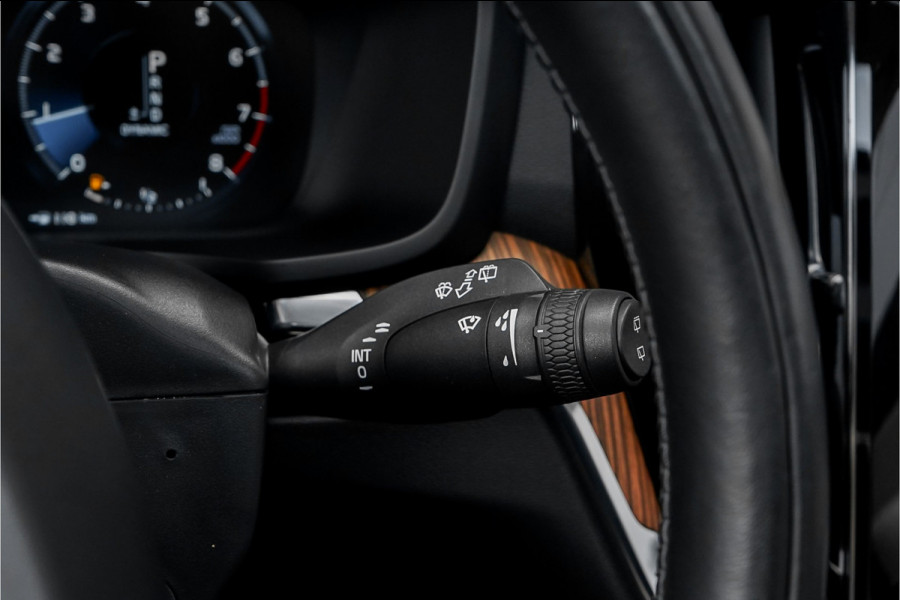 Volvo V60 Cross Country 2.0 T5 AWD Pro Pano 360° Camera Standkachel Trekhaak