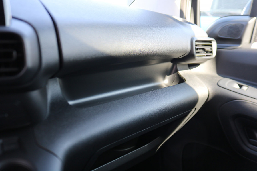 Peugeot e-Partner 136 L1 50 kWh Airco Camera