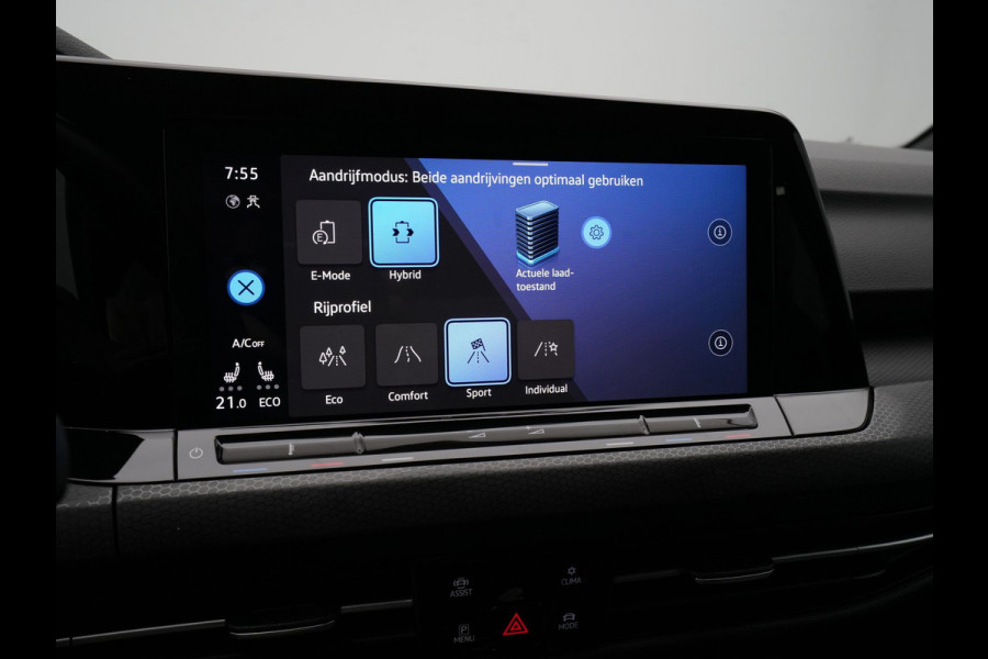 Volkswagen Golf 1.4 eHybrid GTE 245pk Navigatie Stoelverwarming Acc Pdc