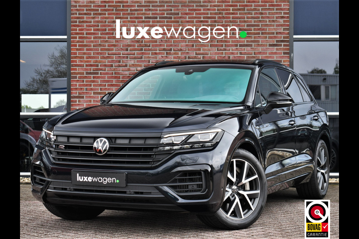 Volkswagen Touareg R 3.0 TSi eHybrid 4M Pano Trekh ACC Luchtvering Volkswagen Touareg R 3.0 TSi eHybrid 4M Pano Trekh ACC Luchtvering