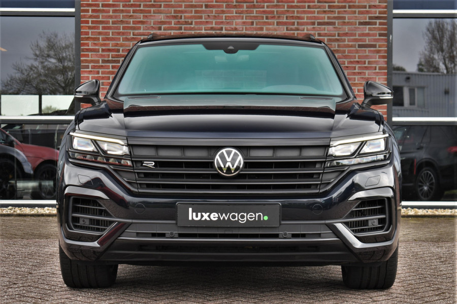 Volkswagen Touareg R 3.0 TSi eHybrid 4M Pano Trekh ACC Luchtvering