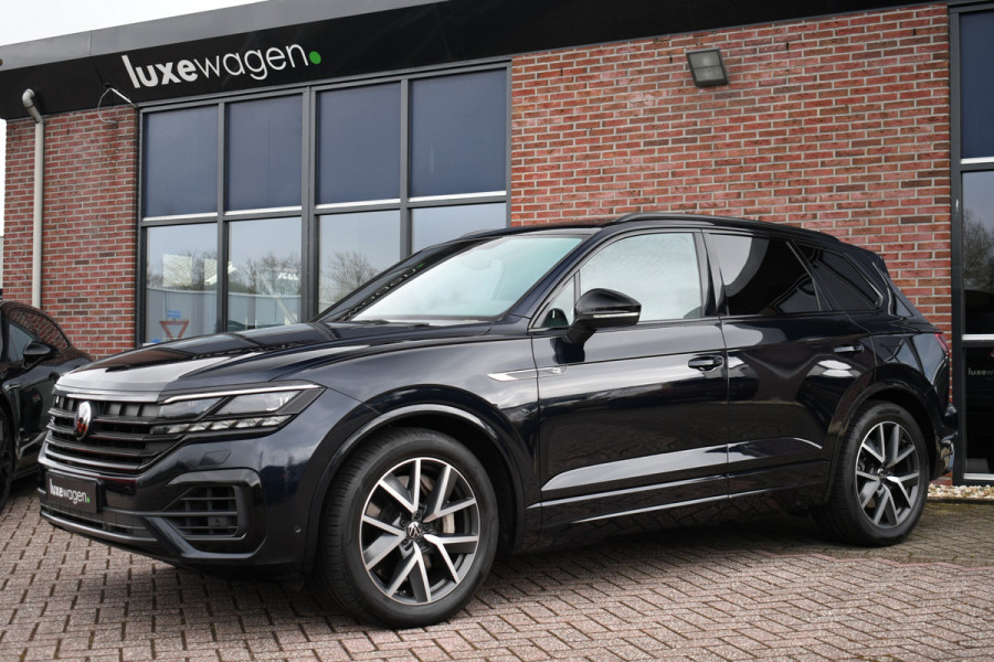 Volkswagen Touareg R 3.0 TSi eHybrid 4M Pano Trekh ACC Luchtvering