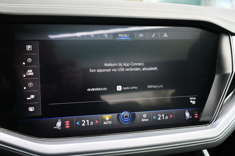 Volkswagen Touareg R 3.0 TSi eHybrid 4M Pano Trekh ACC Luchtvering