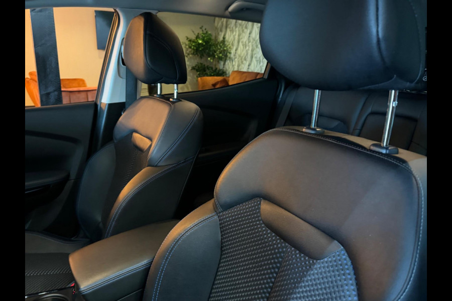 Renault Kadjar 1.3 TCe Intens Garantie 140PK Camera Led PDC StoelVW AC Clima Navi Cruise Parkeerhulp Lane Rijklaar