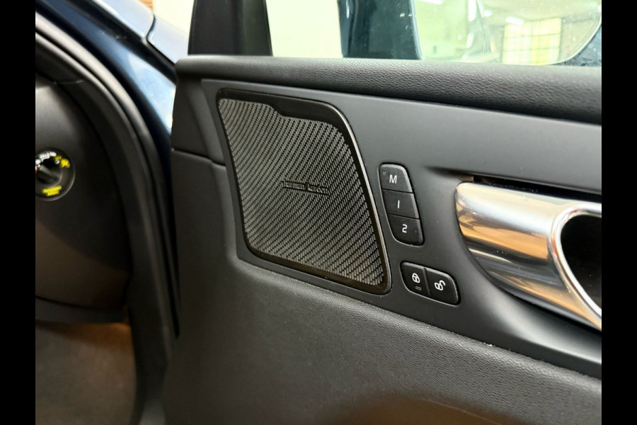 Volvo XC60 2.0 T8 Twin Engine AWD Inscription | Pano | Harman/Kardon | Carplay