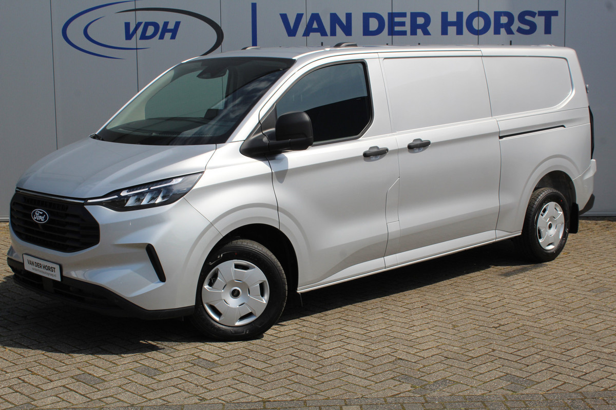 Ford Transit Custom 320 2.0-136pk TDCI L2H1 ´Trend´, schuifdeur li. + re. ! Overtuig u van de rijkwaliteiten van dit nieuwe model Ford Transit Custom. Camera, LED koplampen, Cruise Control, Aut. Airco, Navigatie by Apple / Android, Voorraam verwarmd, Metallic lak etc. Ford Transit Custom 320 2.0-136pk TDCI L2H1 ´Trend´, schuifdeur li. + re. ! Overtuig u van de rijkwaliteiten van dit nieuwe model Ford Transit Custom. Camera, LED koplampen, Cruise Control, Aut. Airco, Navigatie by Apple / Android, Voorraam verwarmd, Metallic lak etc.