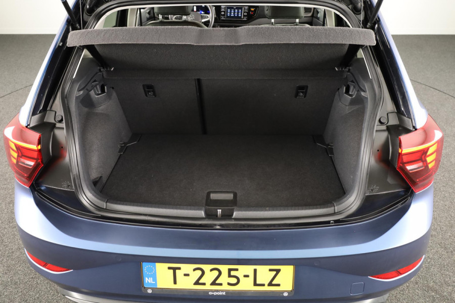 Volkswagen Polo 1.0 TSI Life 95 pk | Verlengde garantie | Navigatie via App | Parkeersensoren | Adaptieve cruise control | LED koplampen | Leer interieur