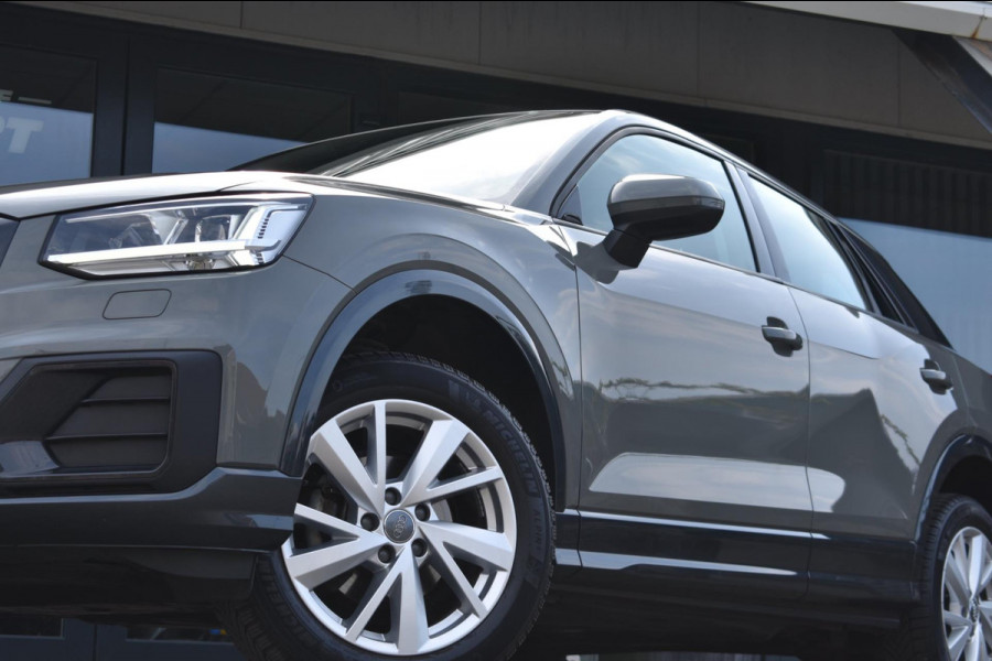 Audi Q2 35 TFSI epic | AFN. TREKHAAK | NAVIGATIE | NAP | CRUISE CONTROLE | CLIMATE CONTROLE
