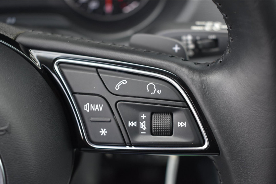 Audi Q2 35 TFSI epic | AFN. TREKHAAK | NAVIGATIE | NAP | CRUISE CONTROLE | CLIMATE CONTROLE