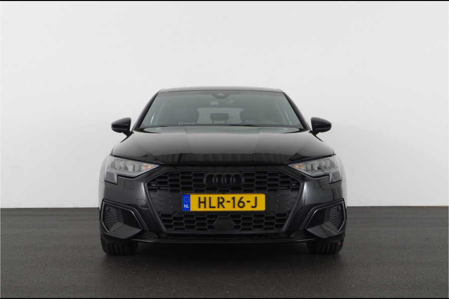Audi A3 Sportback 30 TFSI Pro Line > Donkere Hemel/18inch/getint glas/stoelverwarming...