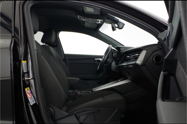 Audi A3 Sportback 30 TFSI Pro Line > Donkere Hemel/18inch/getint glas/stoelverwarming...
