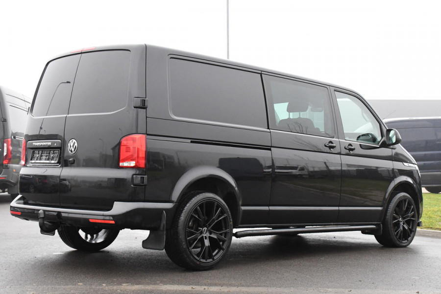 Volkswagen Transporter 2.0 TDI L2H1 32 DC Bulli Black Edition Virtual, Adaptieve Cruise, LED, Camera, Carplay, Automaat, 150PK, Multimedia, UNIEK!