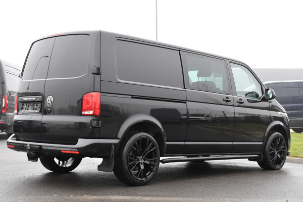 Volkswagen Transporter 2.0 TDI L2H1 32 DC Bulli Black Edition Virtual, Adaptieve Cruise, LED, Camera, Carplay, Automaat, 150PK, Multimedia, UNIEK!