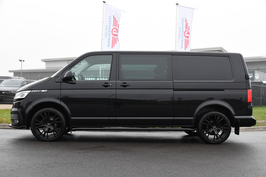 Volkswagen Transporter 2.0 TDI L2H1 32 DC Bulli Black Edition Virtual, Adaptieve Cruise, LED, Camera, Carplay, Automaat, 150PK, Multimedia, UNIEK!
