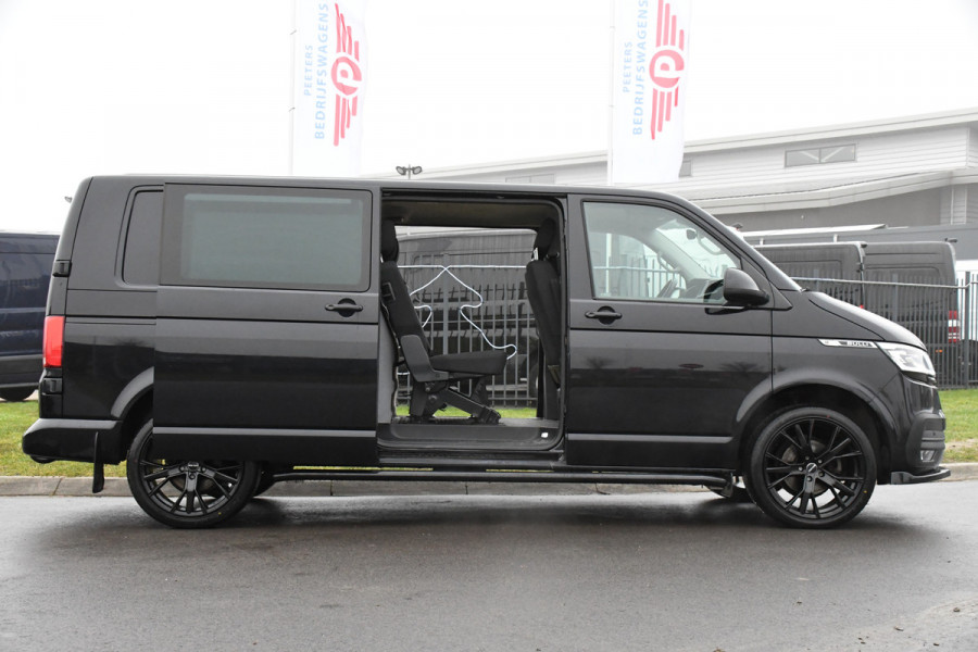Volkswagen Transporter 2.0 TDI L2H1 32 DC Bulli Black Edition Virtual, Adaptieve Cruise, LED, Camera, Carplay, Automaat, 150PK, Multimedia, UNIEK!