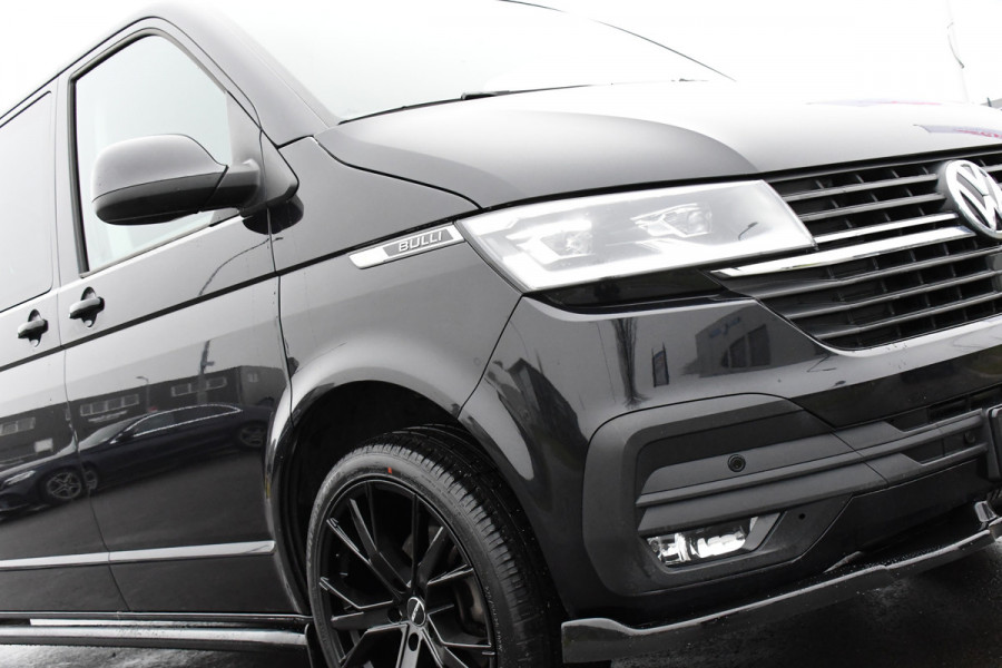 Volkswagen Transporter 2.0 TDI L2H1 32 DC Bulli Black Edition Virtual, Adaptieve Cruise, LED, Camera, Carplay, Automaat, 150PK, Multimedia, UNIEK!