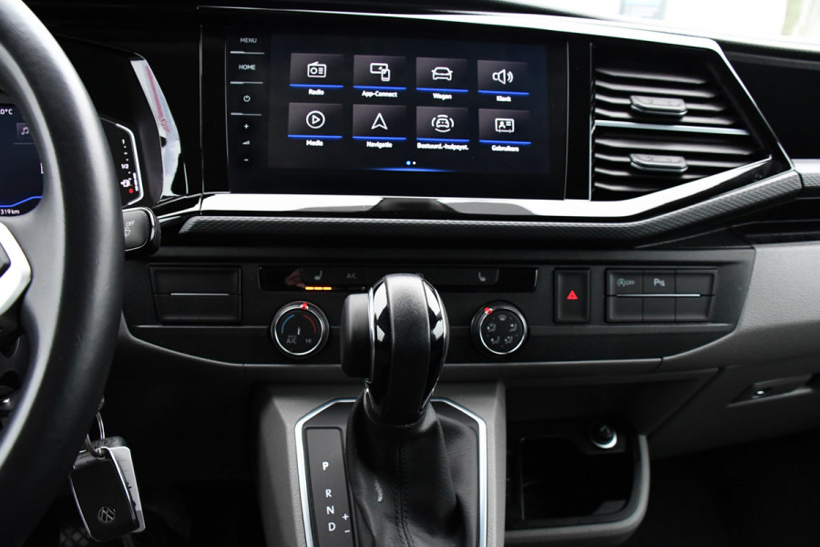 Volkswagen Transporter 2.0 TDI L2H1 32 DC Bulli Black Edition Virtual, Adaptieve Cruise, LED, Camera, Carplay, Automaat, 150PK, Multimedia, UNIEK!