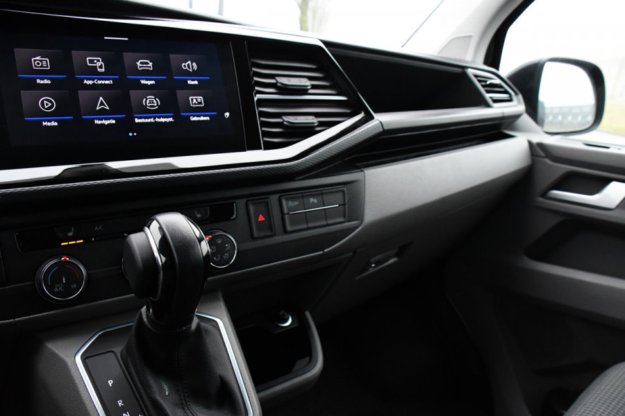 Volkswagen Transporter 2.0 TDI L2H1 32 DC Bulli Black Edition Virtual, Adaptieve Cruise, LED, Camera, Carplay, Automaat, 150PK, Multimedia, UNIEK!