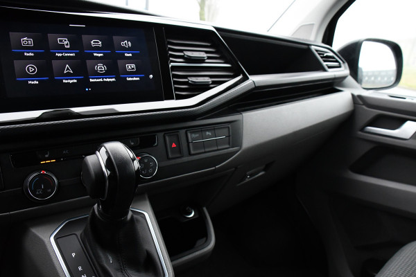 Volkswagen Transporter 2.0 TDI L2H1 32 DC Bulli Black Edition Virtual, Adaptieve Cruise, LED, Camera, Carplay, Automaat, 150PK, Multimedia, UNIEK!