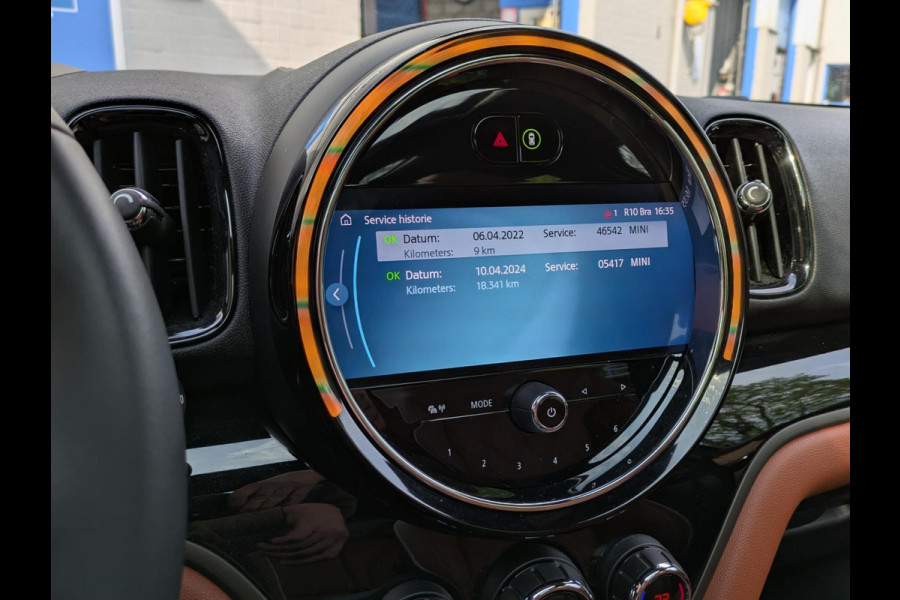 MINI Countryman Cooper S E ALL4 Northwood|Panodak|Keyless-Entry|Head-Up|Sportstoel/Chester-Leder|Driving-Assistant|Sage Green