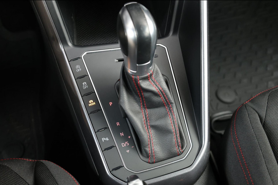 Volkswagen Polo 2.0 TSI GTI 200+PK LED/VIRTUAL/PANO/S.VERWARMING/18" LMV/PDC/CRUISE/ECC/12 MDN GARANTIE!