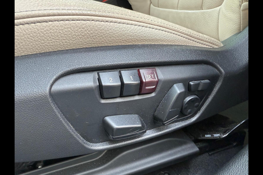 BMW X2 sDrive20i M Sport | Panodak | Adaptive Cruise | Trekhaak Afneembaar | Head-up Display | Carplay | LED | Camera | Lederen Sportstoelen & Memory |