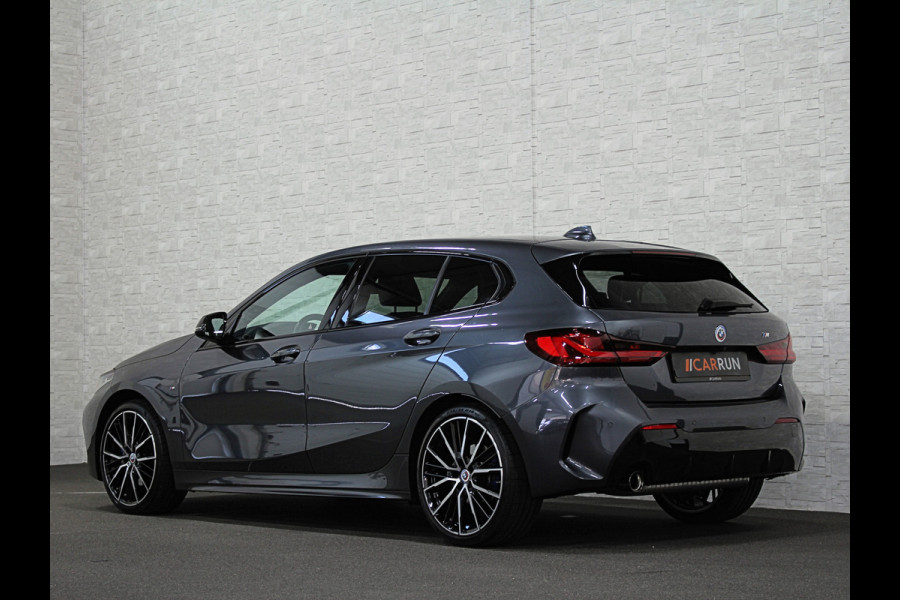 BMW 1-serie M-Sport Plus 50 Jahre | Live Cockpit Pro | Headup | Navi Prof. | Stoelverw. | H-Leder | Camera | Crystal Pook |  Ambiente Led | Carplay | 19" | Lane Assist | Pr. Glas.| Rijklaarprijs Incl. Gr. Onderhoud |10-2021.