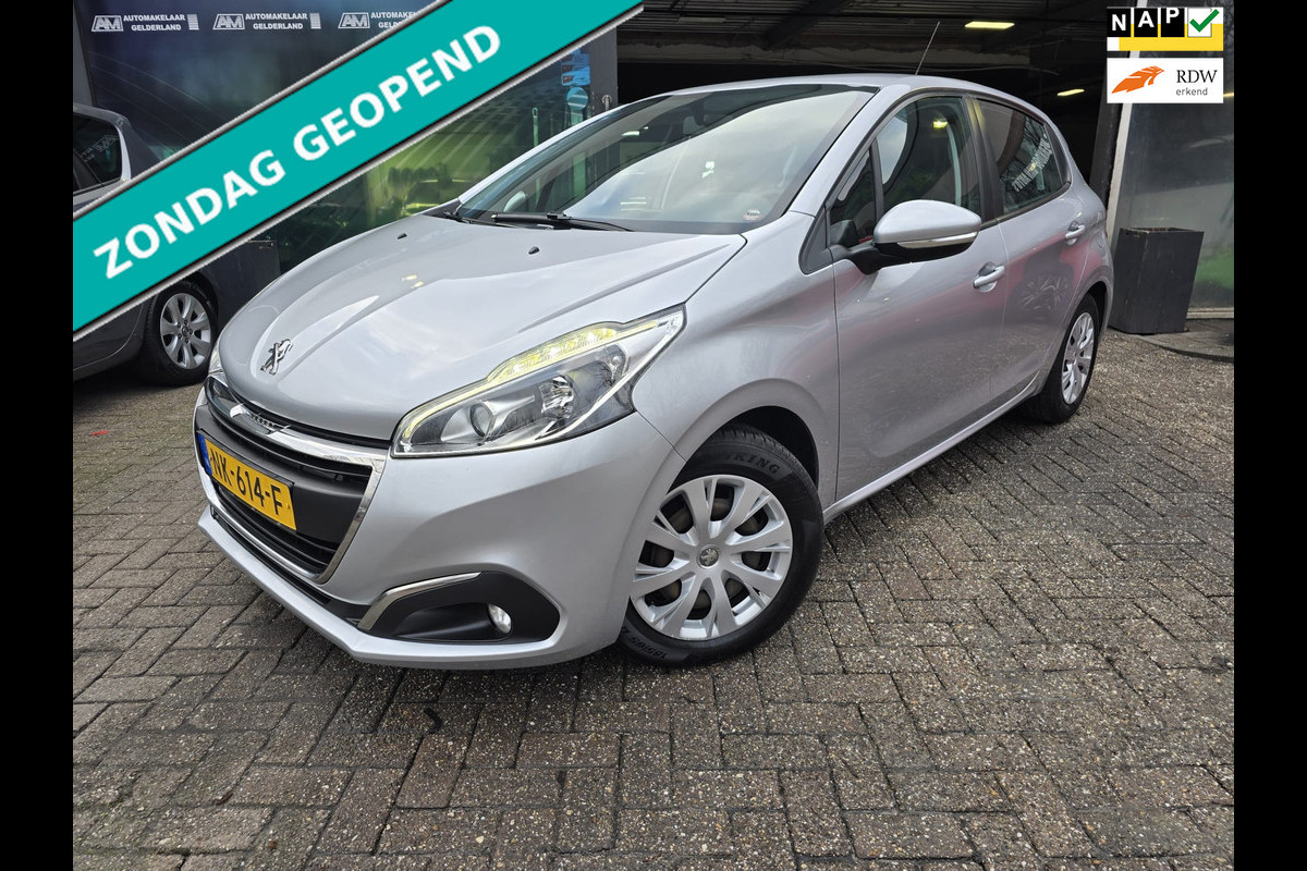 Peugeot 208 1.2 80 PK Blue Lion | 2E EIGENAAR | 12MND GARANTIE | NAVI | CRUISE | AIRCO | Peugeot 208 1.2 80 PK Blue Lion | 2E EIGENAAR | 12MND GARANTIE | NAVI | CRUISE | AIRCO |