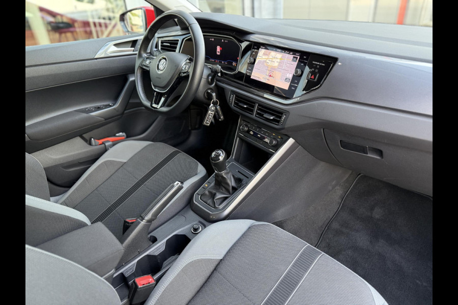 Volkswagen Polo 1.0 TSI Highline R-Line|Virtual|Carplay|Led