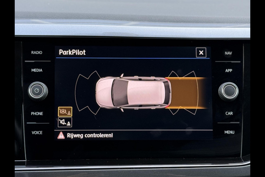 Volkswagen Polo 1.0 TSI Highline R-Line|Virtual|Carplay|Led