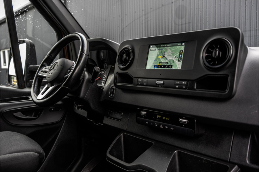 Mercedes-Benz Sprinter 515 CDI | Bakwagen met laadklep | Automaat | Mbux | Carplay | Navigatie | Climate | Cruise | Euro 6