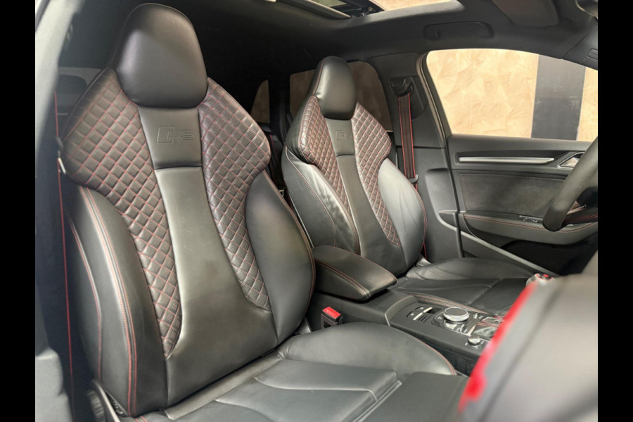 Audi RS3 Sportback 2.5 TFSI RS 3 quattro | Nardo | pano | Keyless | ACC | schaalstoelen | Virtual | B&O