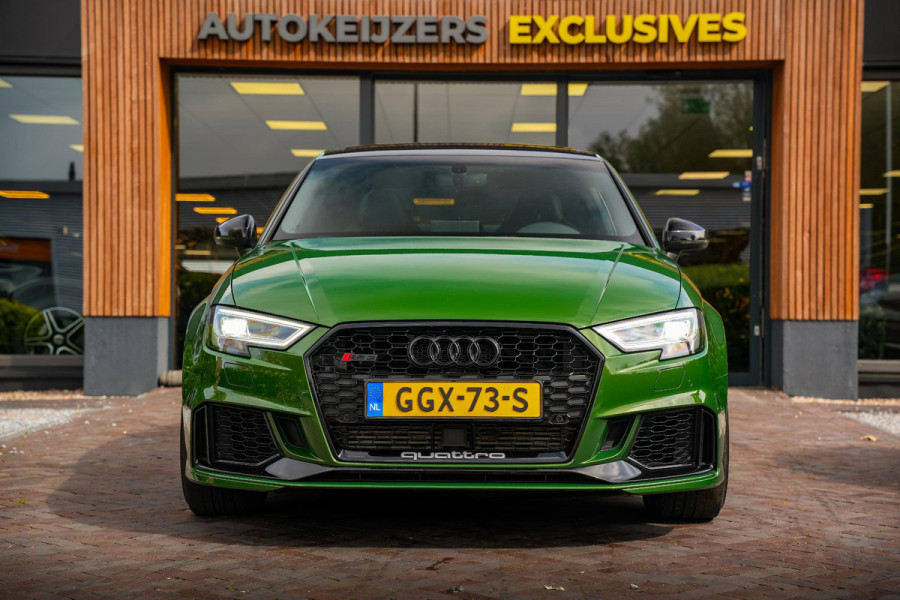 Audi A3 Limousine 2.5 TFSI RS 3 quattro Panodak B&O Virtal Dash Camera Carbon DAB+ Luxe Leder