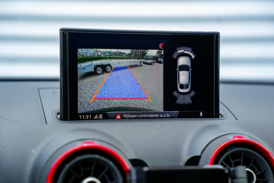 Audi A3 Limousine 2.5 TFSI RS 3 quattro Panodak B&O Virtal Dash Camera Carbon DAB+ Luxe Leder