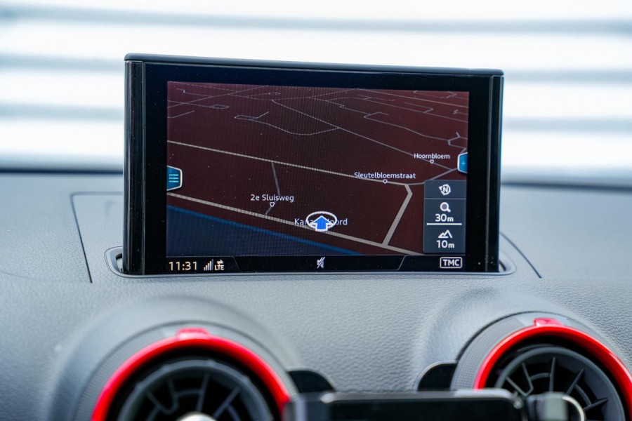 Audi A3 Limousine 2.5 TFSI RS 3 quattro Panodak B&O Virtal Dash Camera Carbon DAB+ Luxe Leder