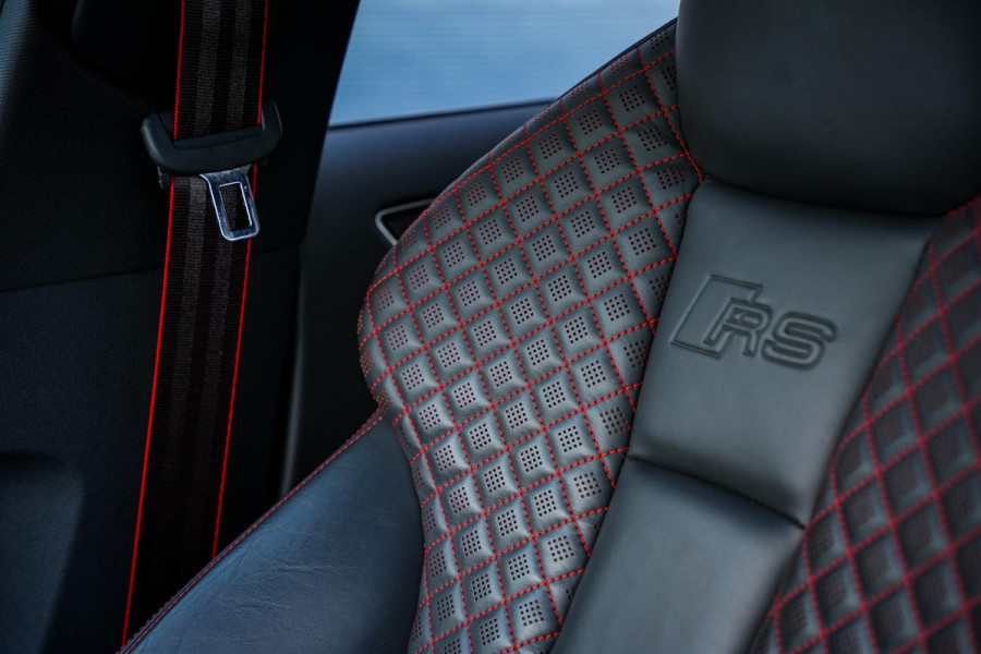 Audi A3 Limousine 2.5 TFSI RS 3 quattro Panodak B&O Virtal Dash Camera Carbon DAB+ Luxe Leder