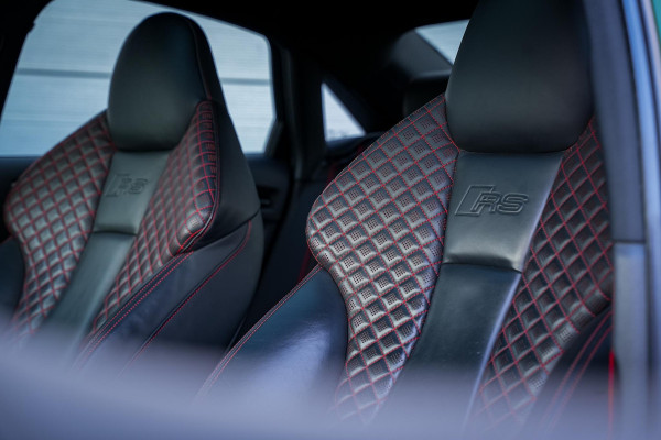 Audi A3 Limousine 2.5 TFSI RS 3 quattro Panodak B&O Virtal Dash Camera Carbon DAB+ Luxe Leder