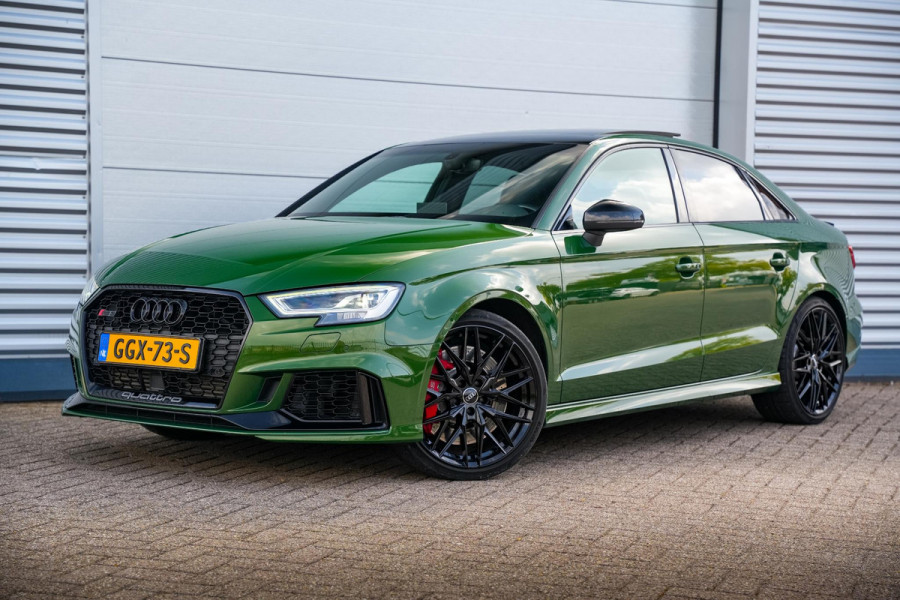 Audi A3 Limousine 2.5 TFSI RS 3 quattro Panodak B&O Virtal Dash Camera Carbon DAB+ Luxe Leder